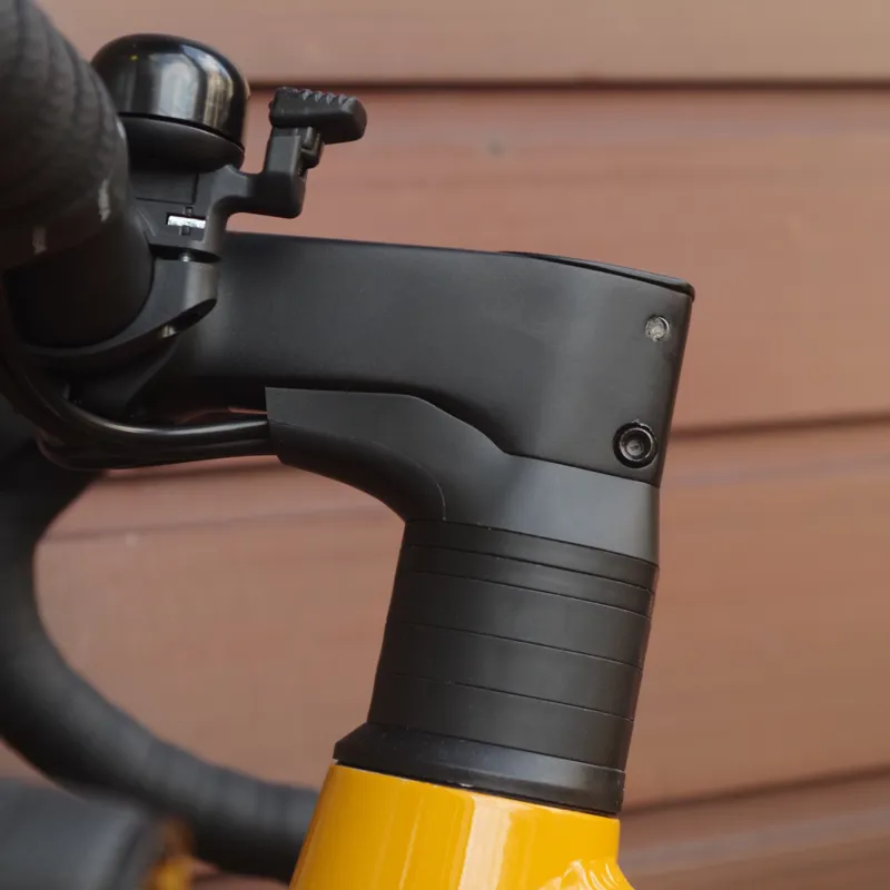 Orbea Terra H40 Aluminium Gravel Bike Mango Medium-3